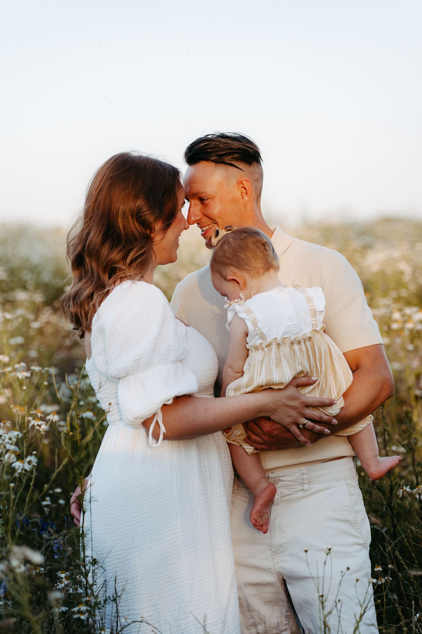Familienshooting im Sonnenuntergang – Fotografin Berlin Brandenburg